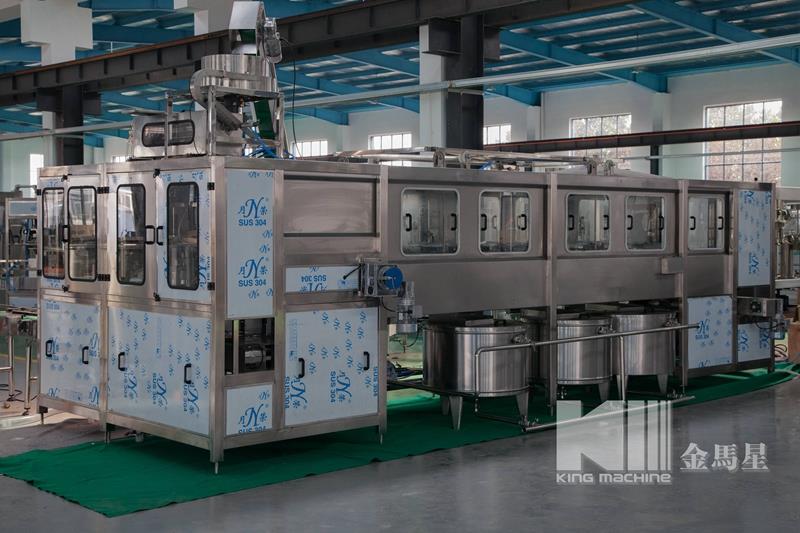 300BPH Five Gallon Water Filling Machine.jpg
